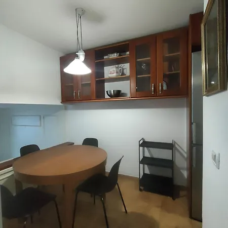 Quiet Duplex Close To The