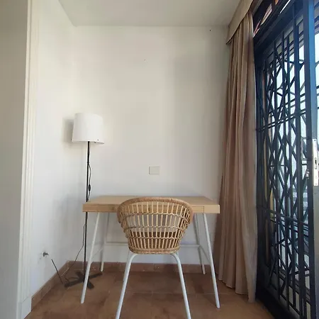 Quiet Duplex Close To The Apartamento