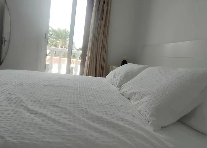 شقة Quiet Duplex Close To The بلايا ذي لاس أميريكاس