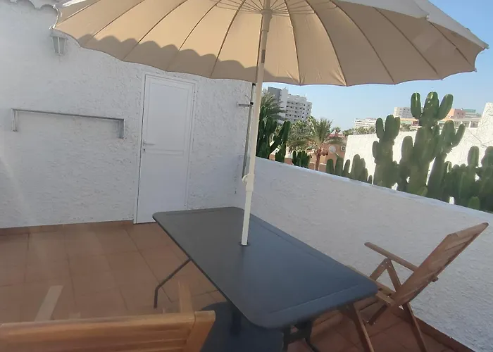 شقة Quiet Duplex Close To The *